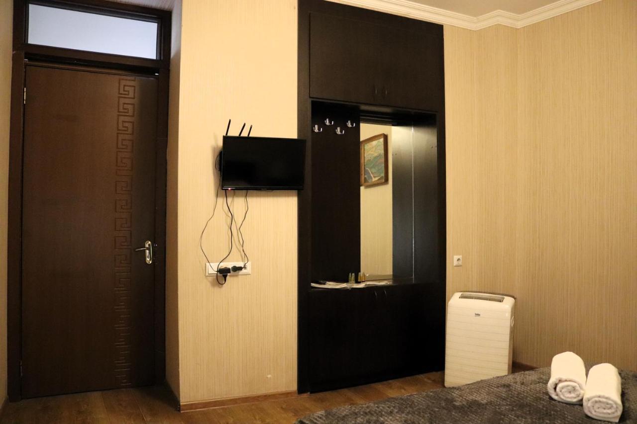 Aivani 8 Tbilisi Exterior foto